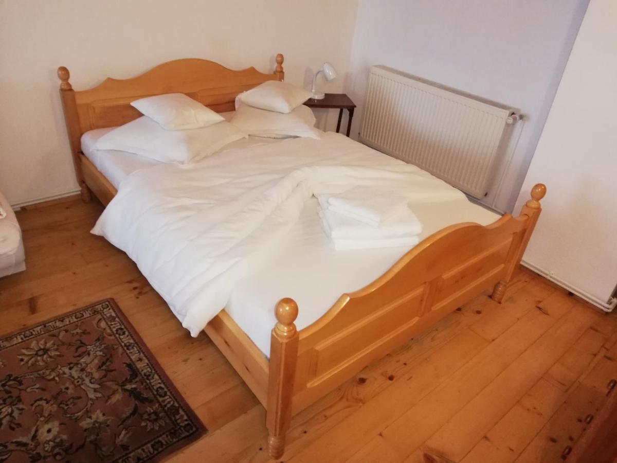 Casa Doina Hotell Buşteni Eksteriør bilde